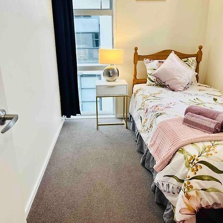City Fringe Private Room - Your Urban Escape! Κράισττσερτς Εξωτερικό φωτογραφία